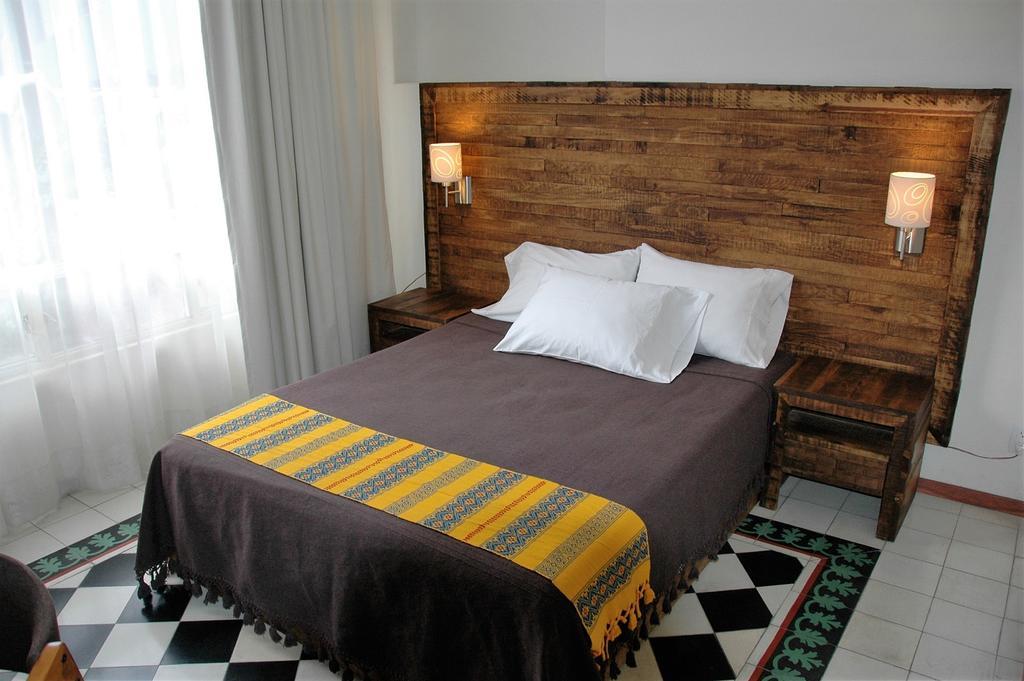 غوادالاجارا La Fe Hotel And Arts المظهر الخارجي الصورة